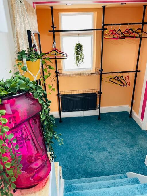 Colourful Apartment In Margate KENT Esterno foto